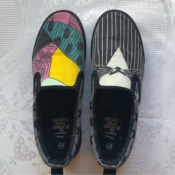 Disney Slip-On Canvas Shoes Men’s Size 8.5 Burton’s The Night Before Christmas - Picture 10 of 16